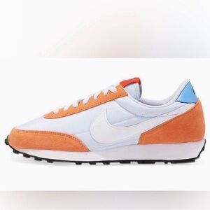 Nike Daybreak Athletic Sneakers size 6